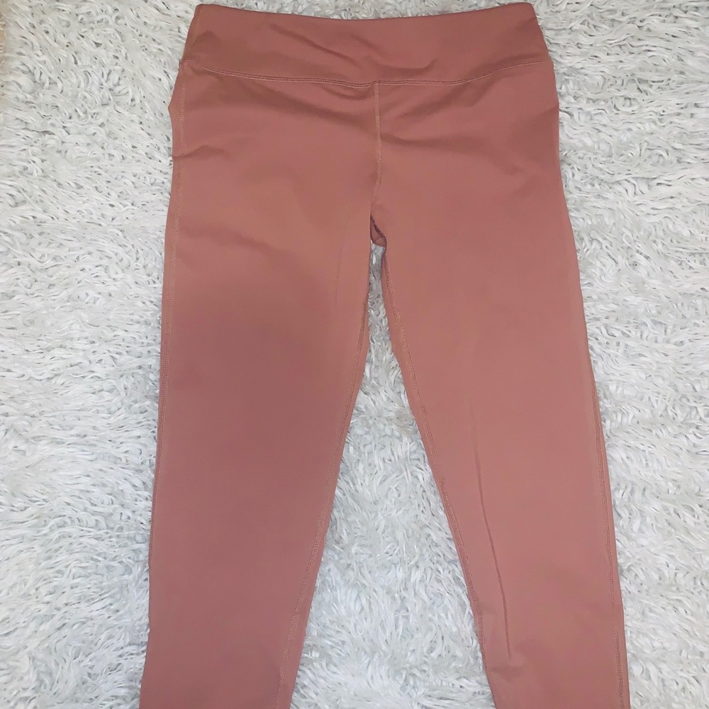 Dusty rose mid rise leggings 💕